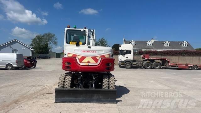Takeuchi TB295W Wielgraafmachines