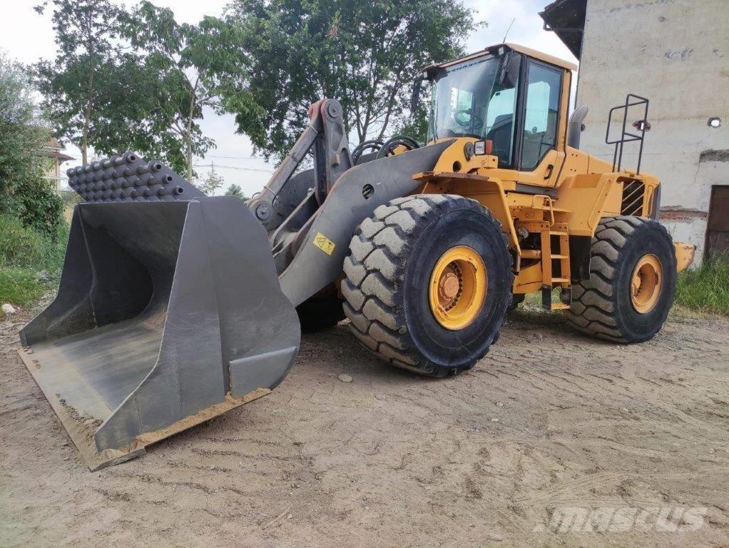 Volvo L 220 F Wielladers