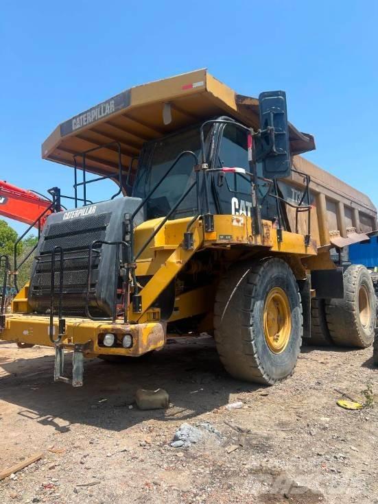 CAT 773 D Starre dumpers