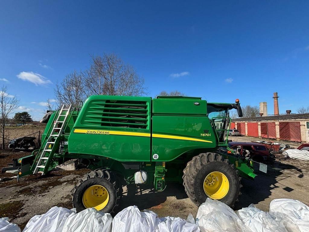 John Deere T670 Maaidorsmachines