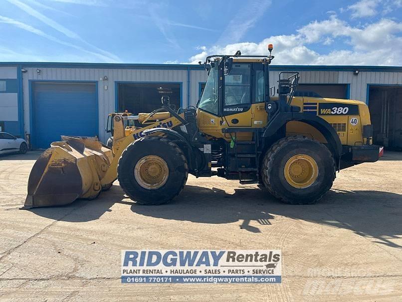 Komatsu WA 380-8 Wielladers