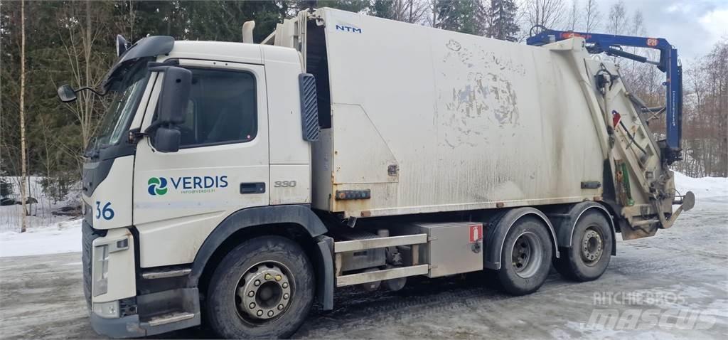 Volvo FM 330 Vuilniswagens