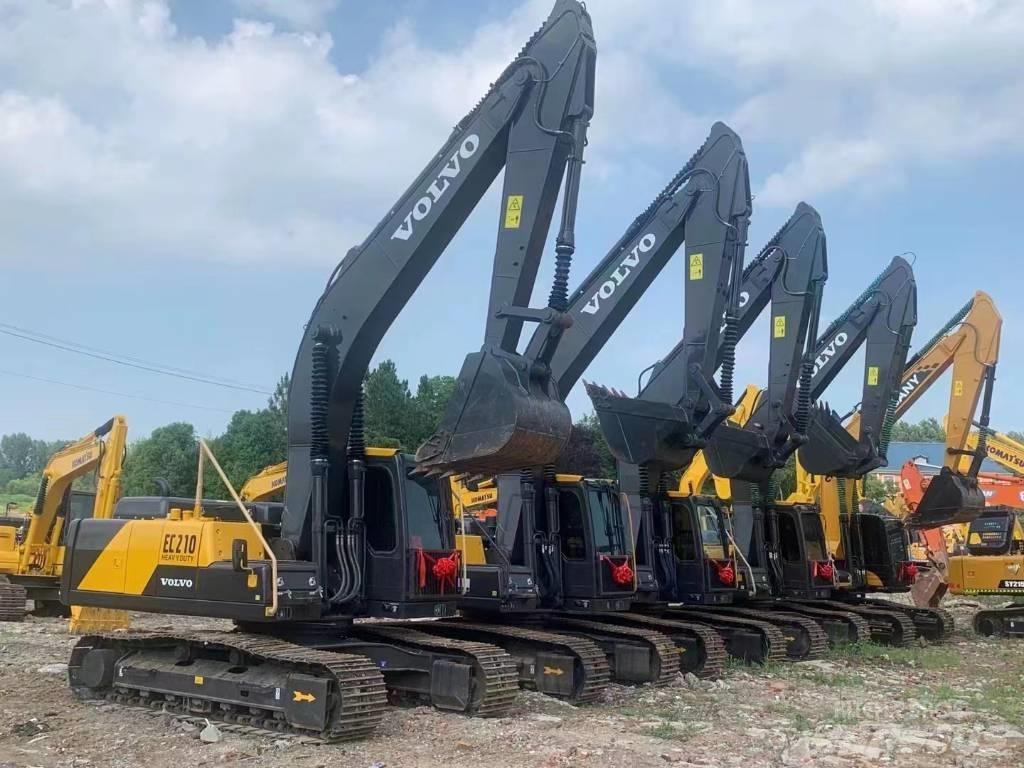 Volvo EC210D Rupsgraafmachines
