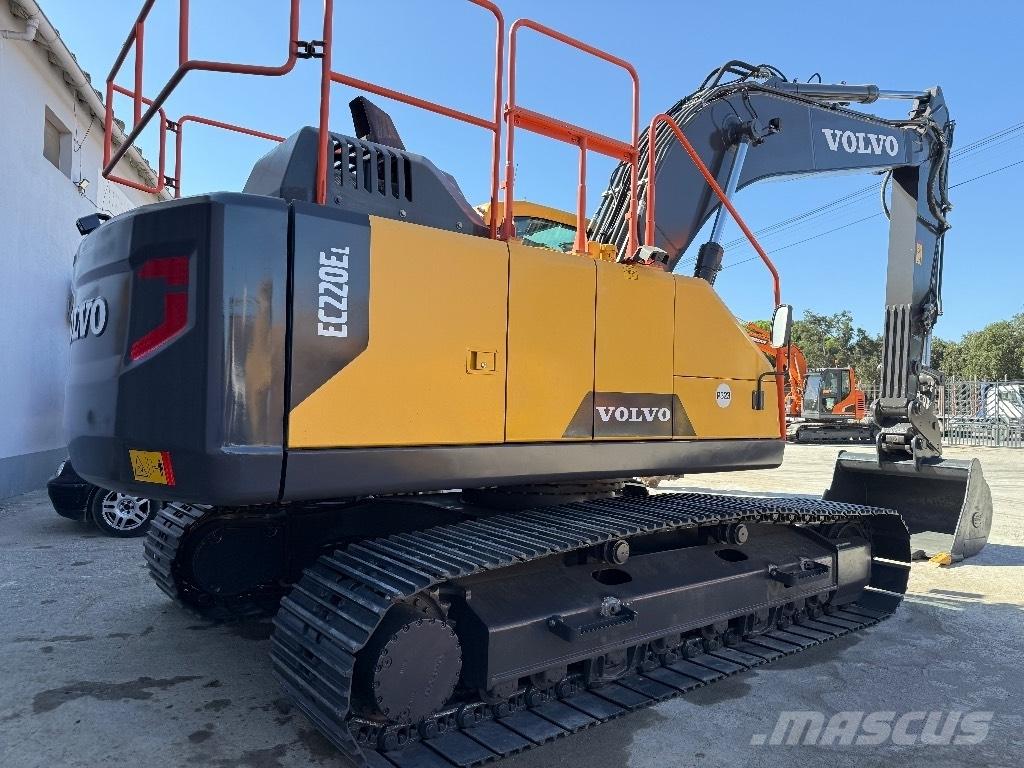 Volvo EC220E Rupsgraafmachines