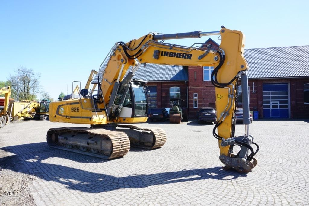 Liebherr R 926 SLC Rupsgraafmachines