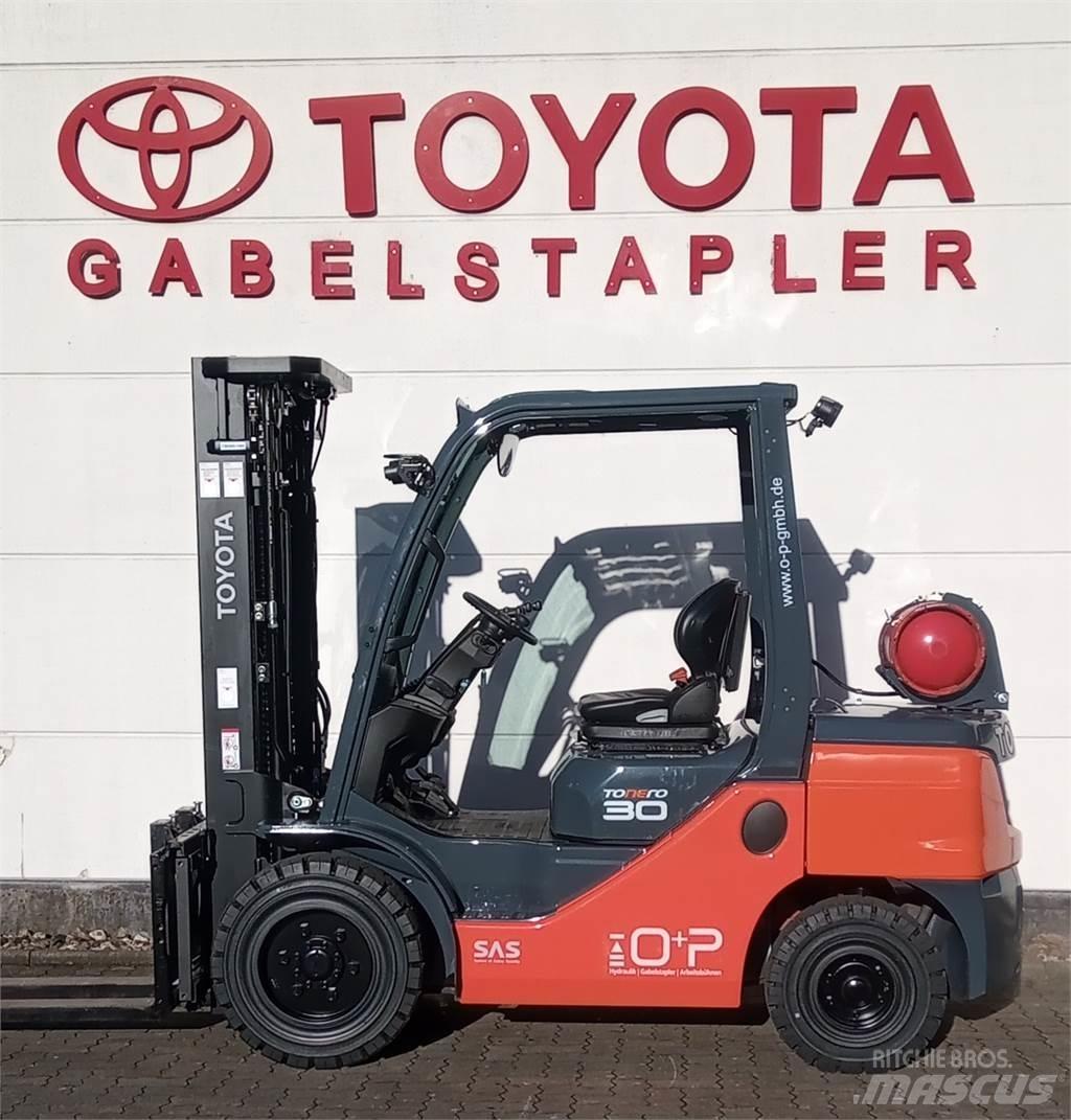 Toyota 02-8FGF30 LPG heftrucks