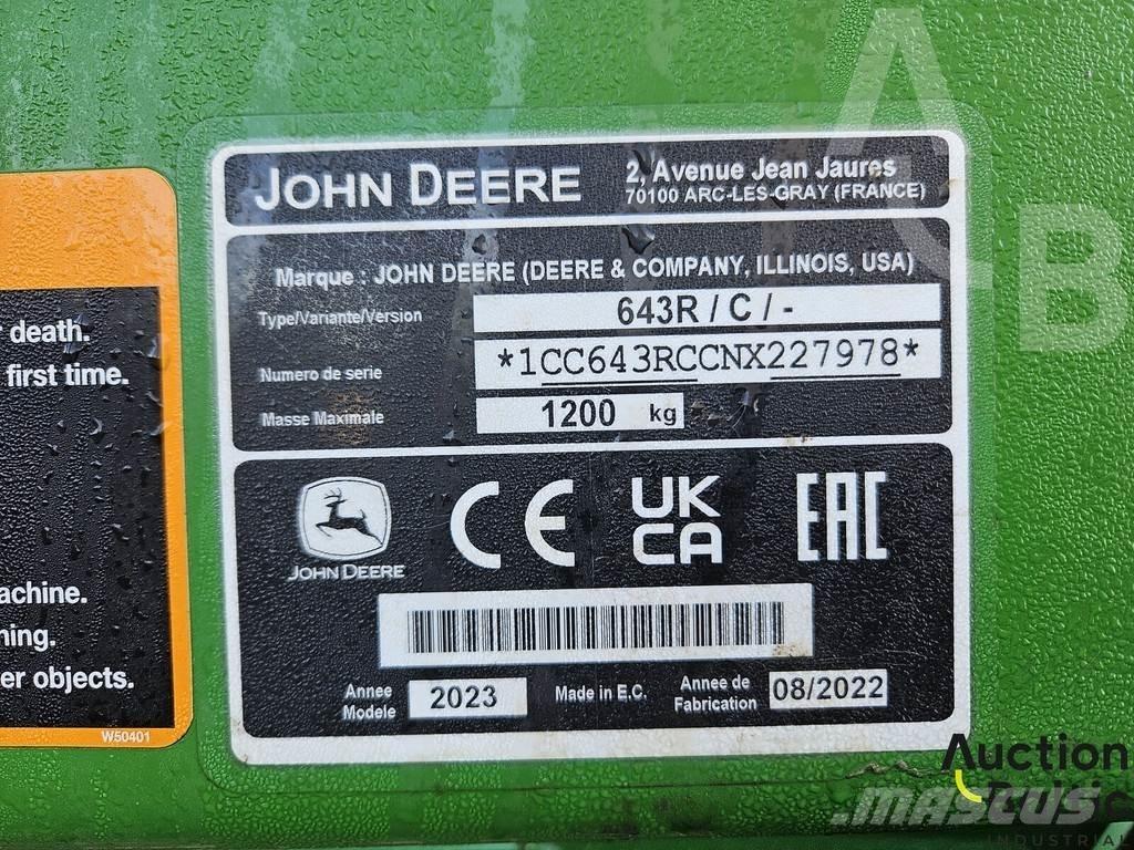 John Deere 643 R Voorladers en gravers