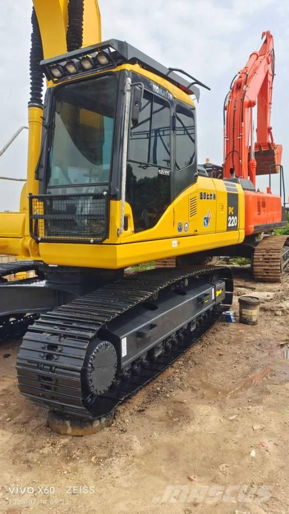 Komatsu PC 220-7 Rupsgraafmachines