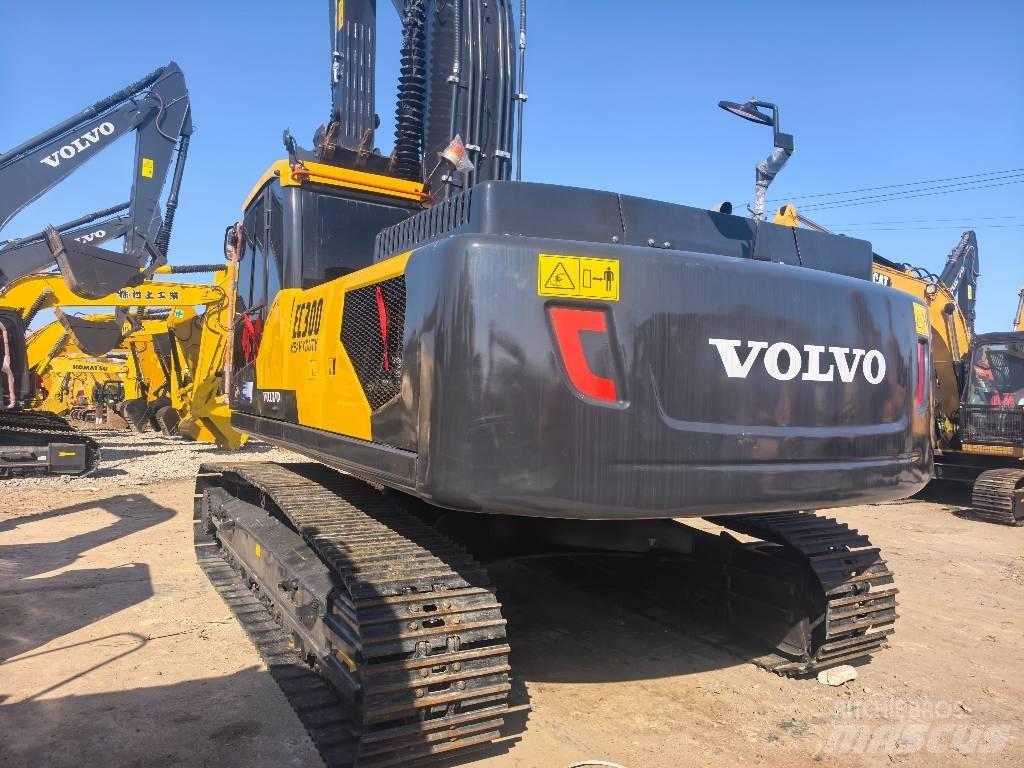 Volvo EC 300 D L Rupsgraafmachines
