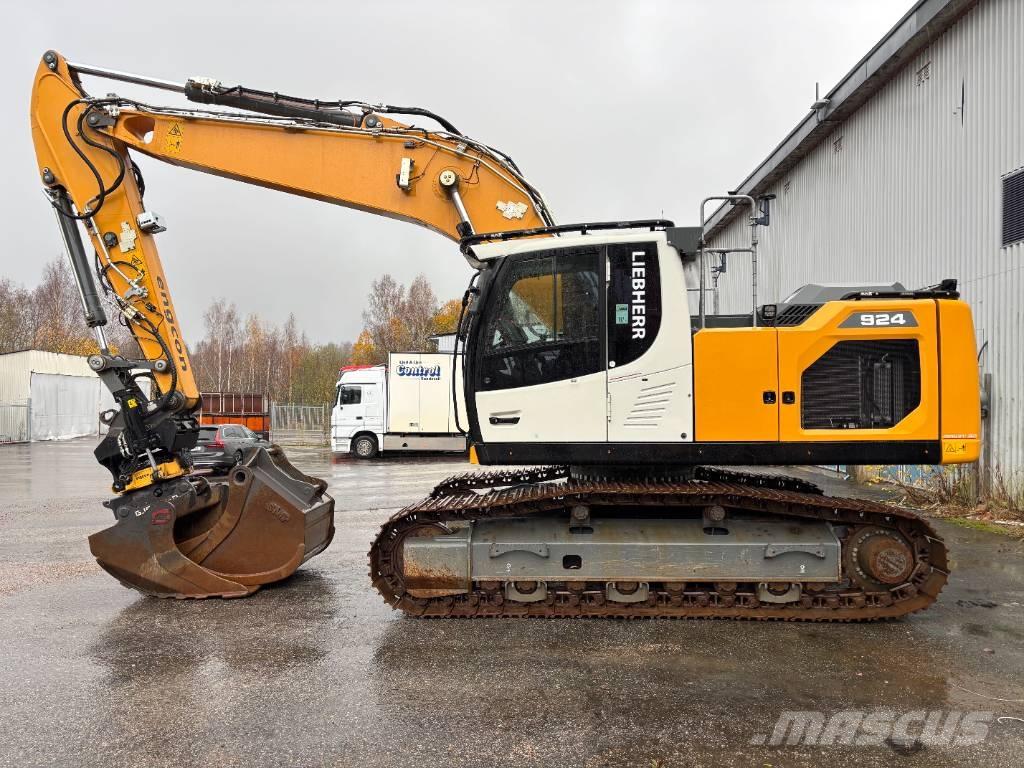 Liebherr R 924 LC Rupsgraafmachines