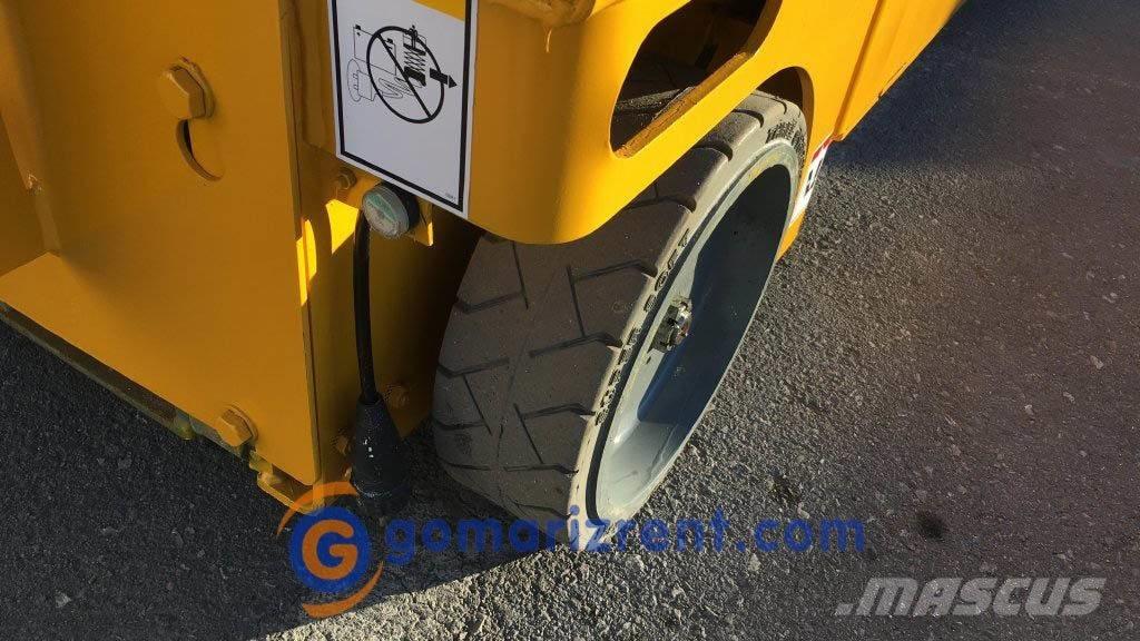 Haulotte Compact 10 Schaarhoogwerkers