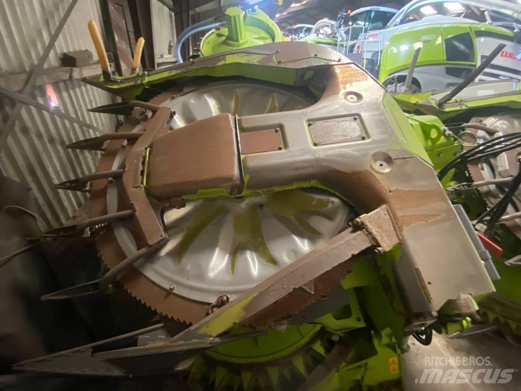 CLAAS Orbis 600 AC Zelfrijdende veldhakselaars