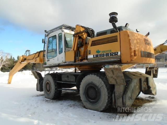 Liebherr A 934 B HD Boomstamladers