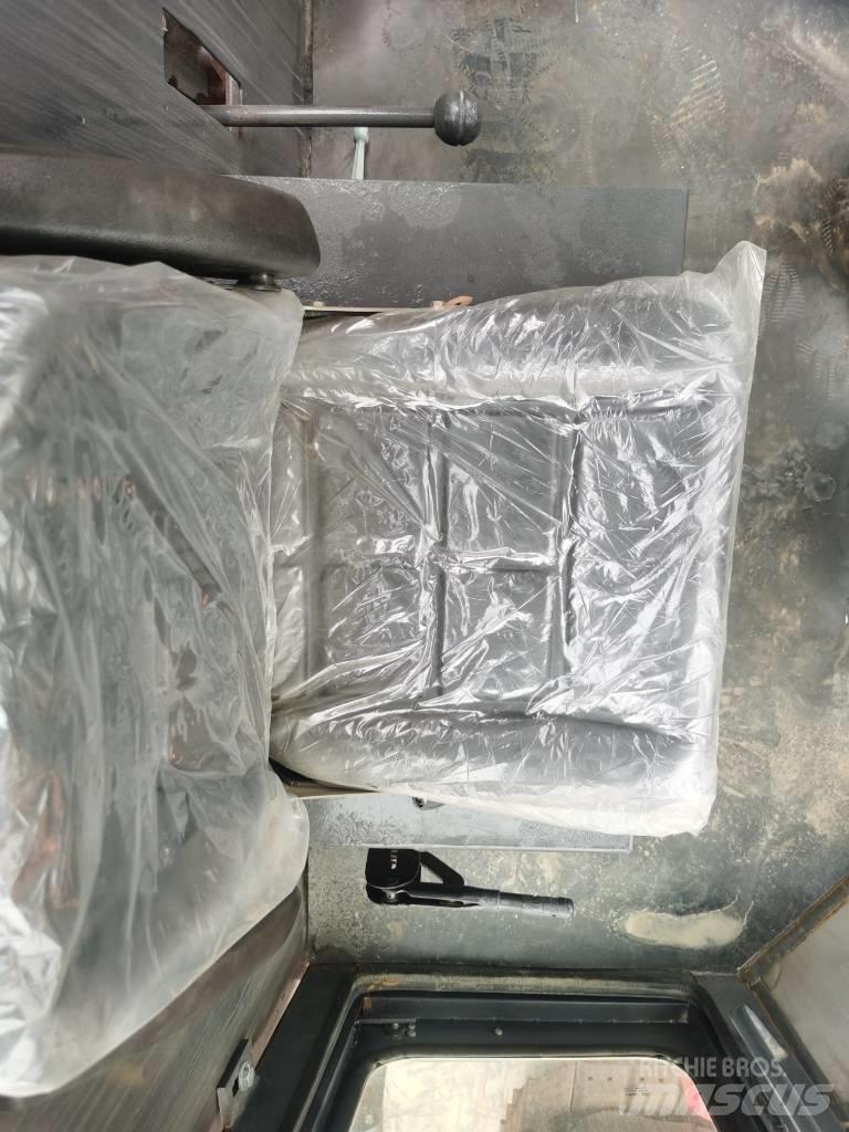 Dynapac CA 25 D Trilrolwalsen