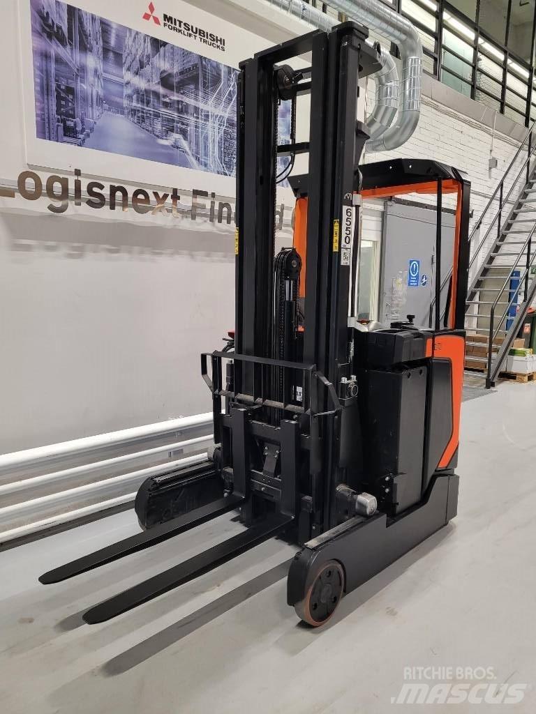 Rocla HSF14 Reachtruck voor hoog niveau