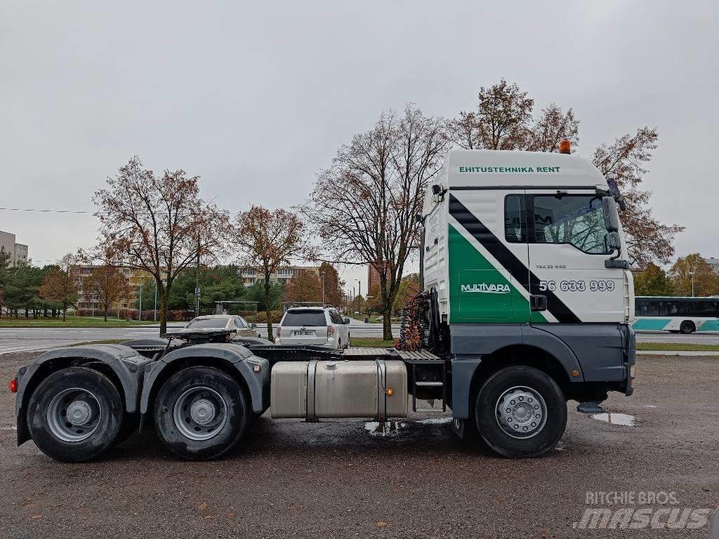 MAN TGA 33.440 Trekkers