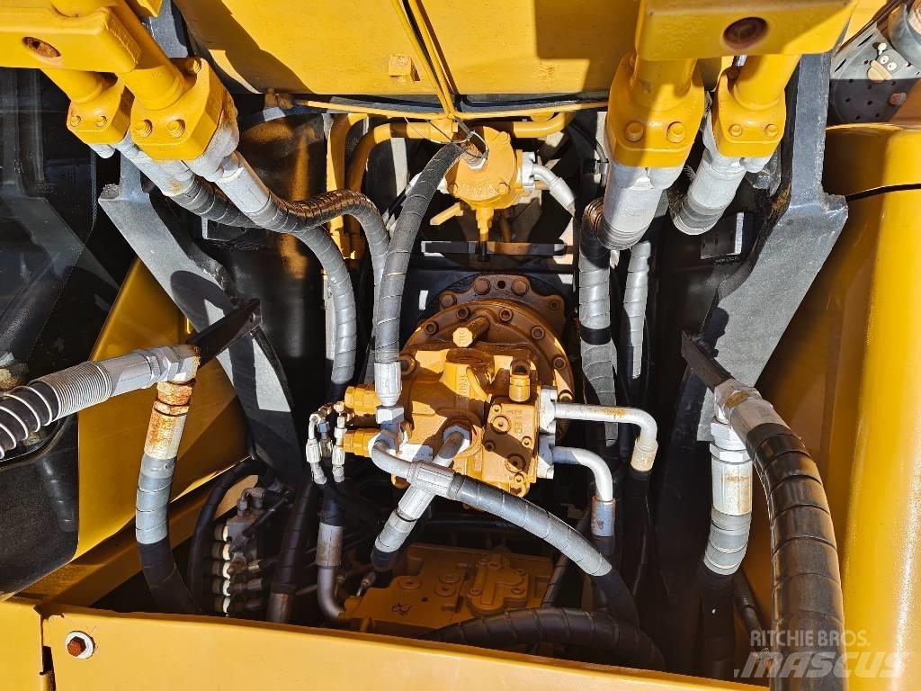 Sany SY 215 C Rupsgraafmachines