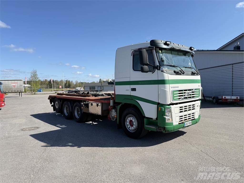 Volvo FH 480 8X4 Chassis met cabine
