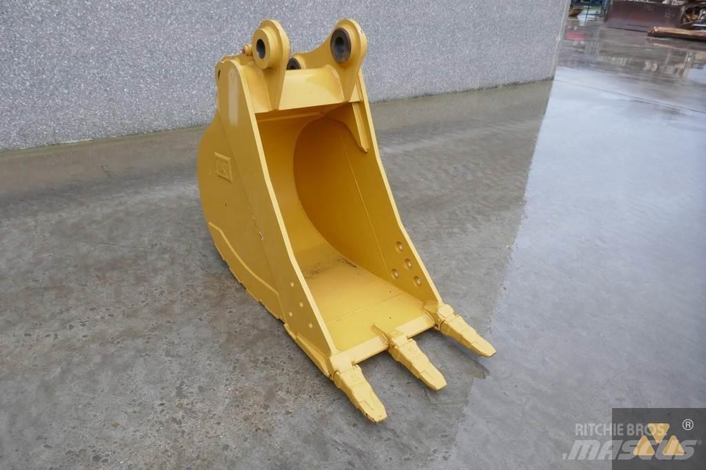 CAT 320 Bucket Bakken
