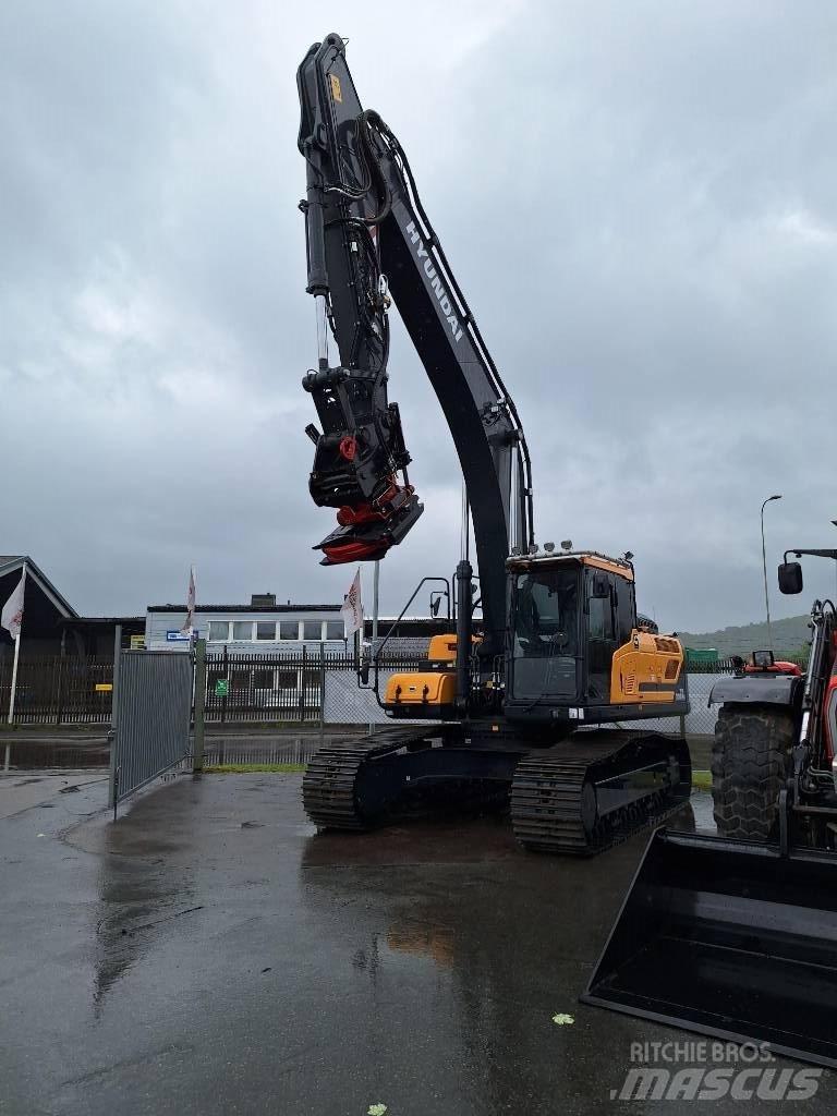 Hyundai HX 300 AL Rupsgraafmachines