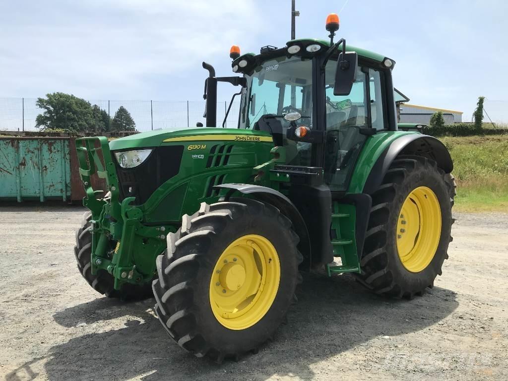 John Deere 6130 M Tractoren