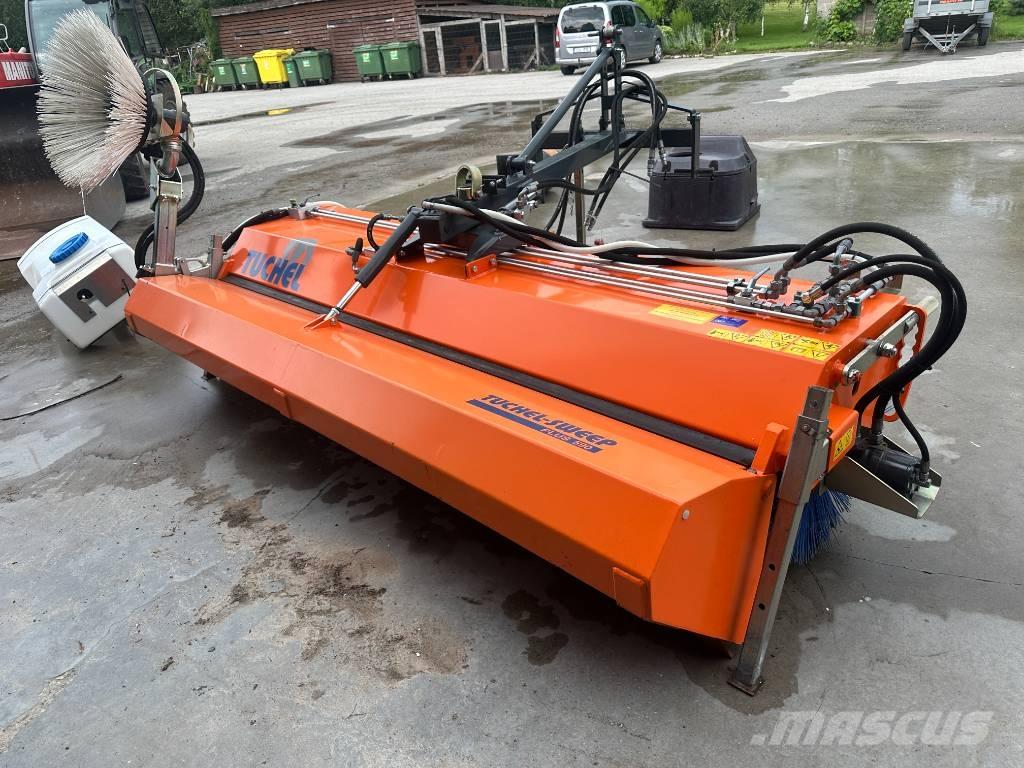 Tuchel Plus 590-260 Veegmachines