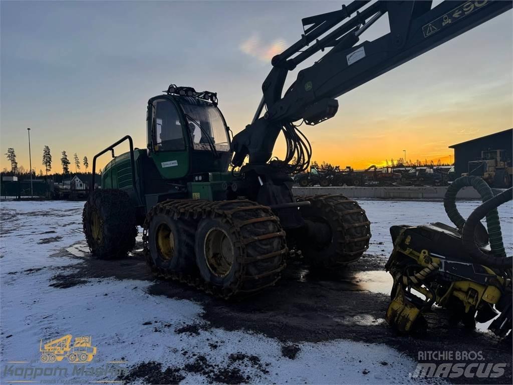 John Deere 1270E Harvesters