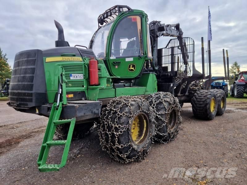John Deere 1110 G Uitrijwagens
