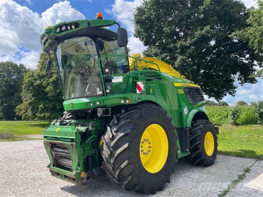 John Deere 9600i Getrokken veldhakselaar