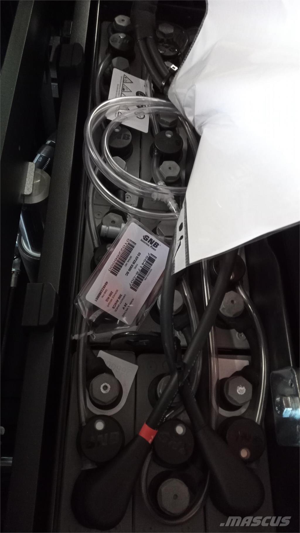 Toyota BT SPE200D Zelfrijdende stapelaars