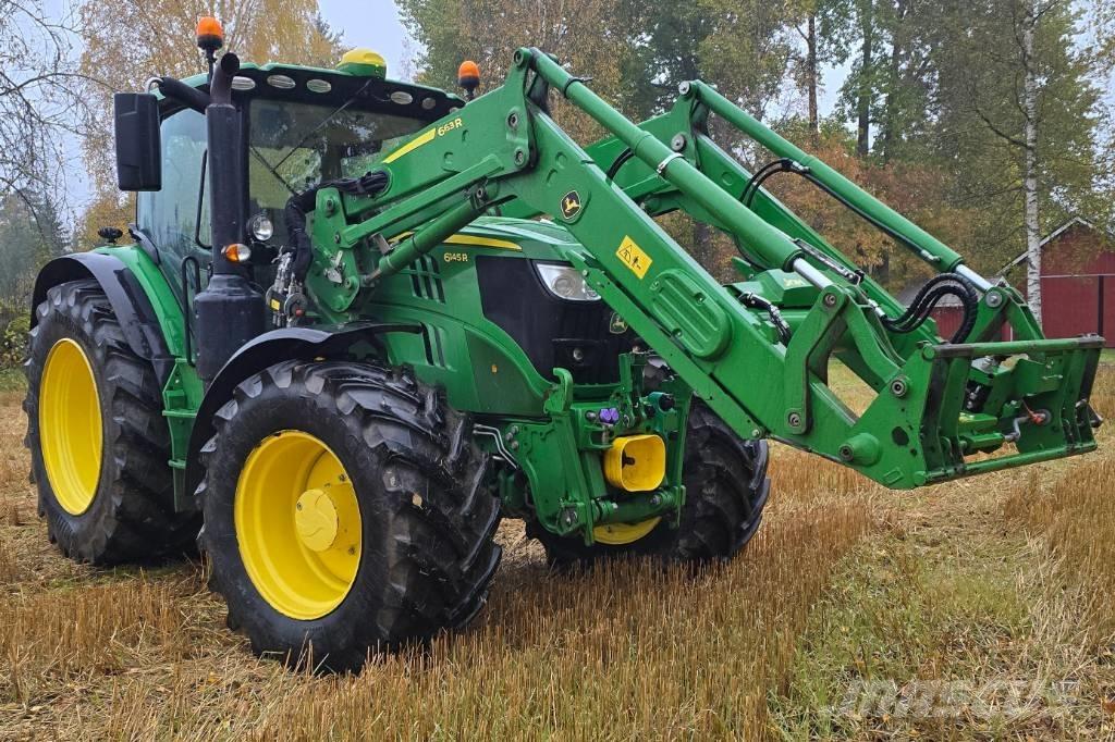 John Deere 6145 R Tractoren
