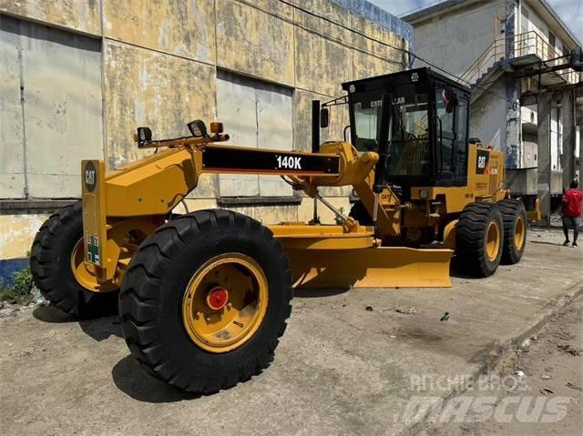 CAT 140 K Graders
