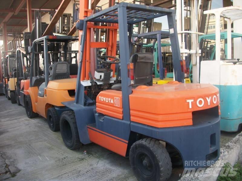 Toyota 5 FD 30 Diesel heftrucks
