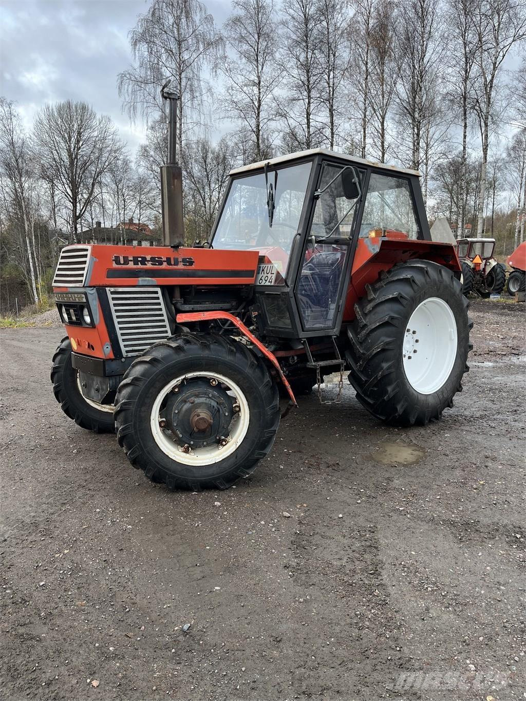 Ursus c-385 Tractoren
