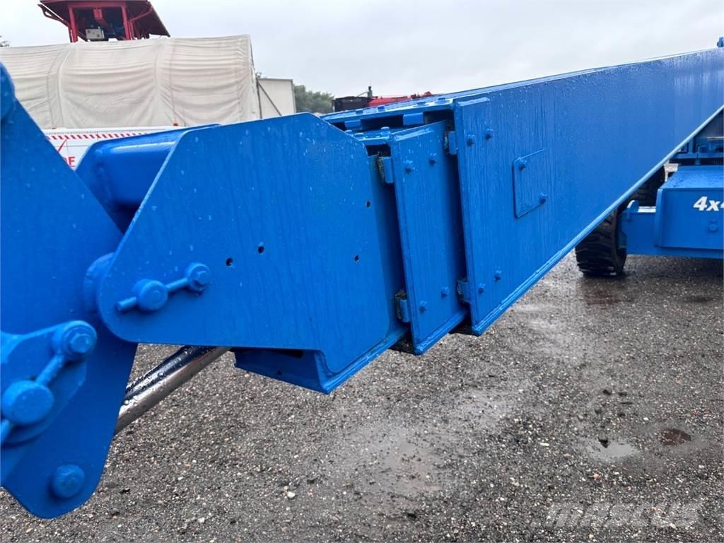Genie S-85 4X4 Chassis met cabine