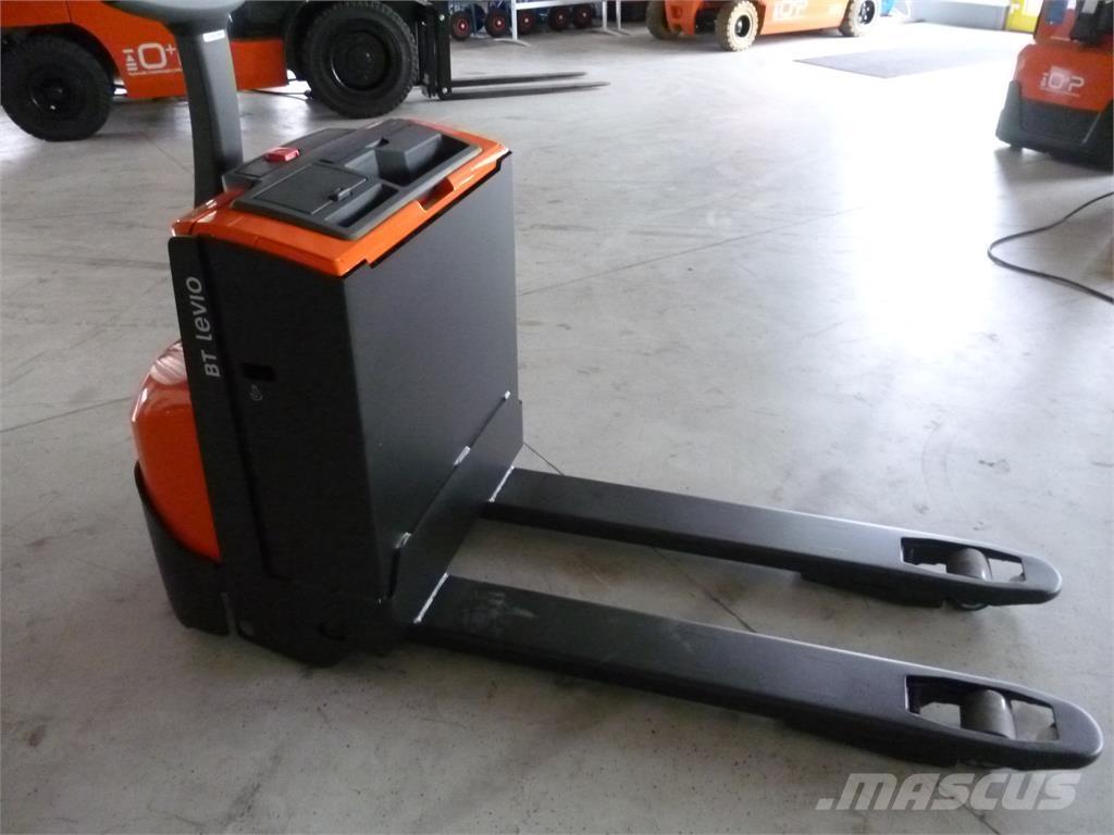 Toyota LWE 160 Meeloop stapelaar