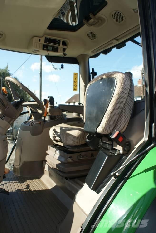 John Deere 6155 R Tractoren