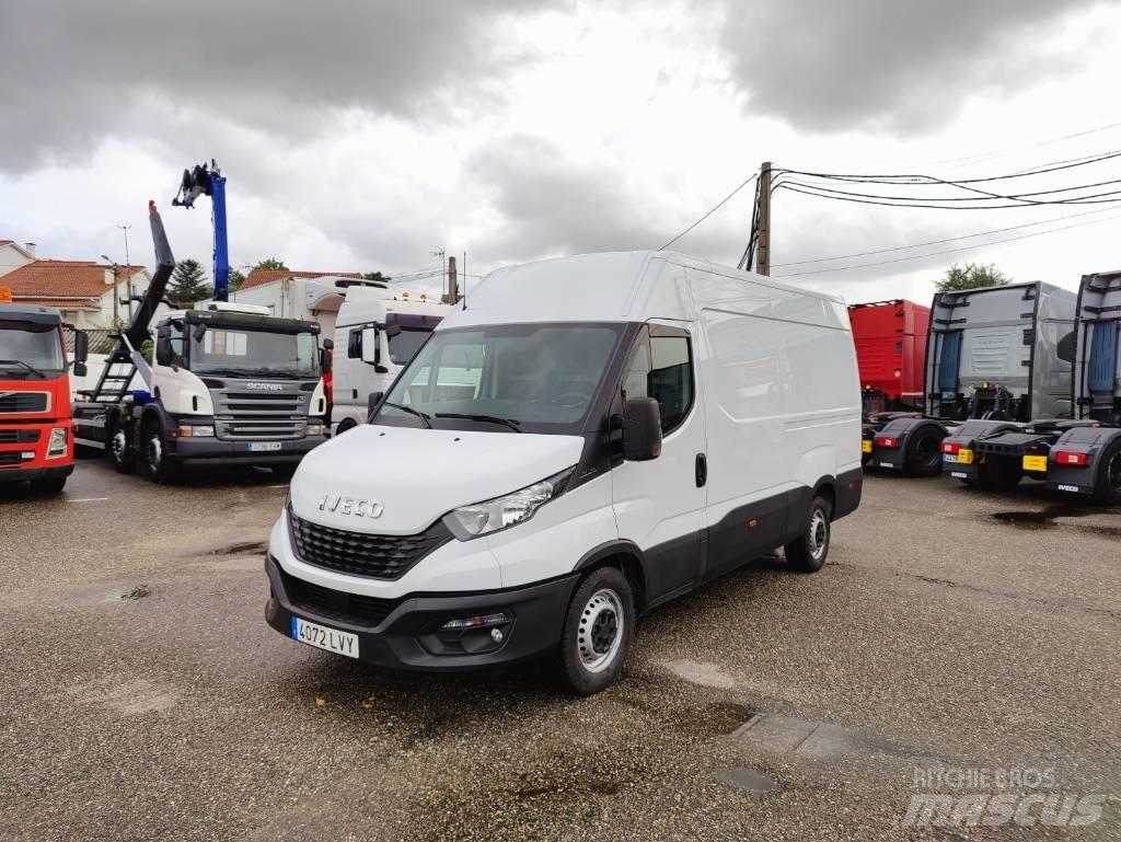 Iveco Daily 35 S 16 Gesloten bedrijfswagens