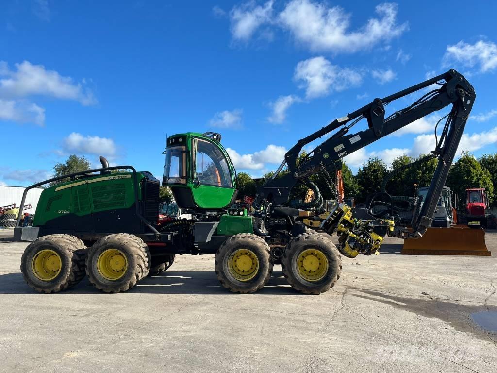 John Deere 1270G 8W Harvesters