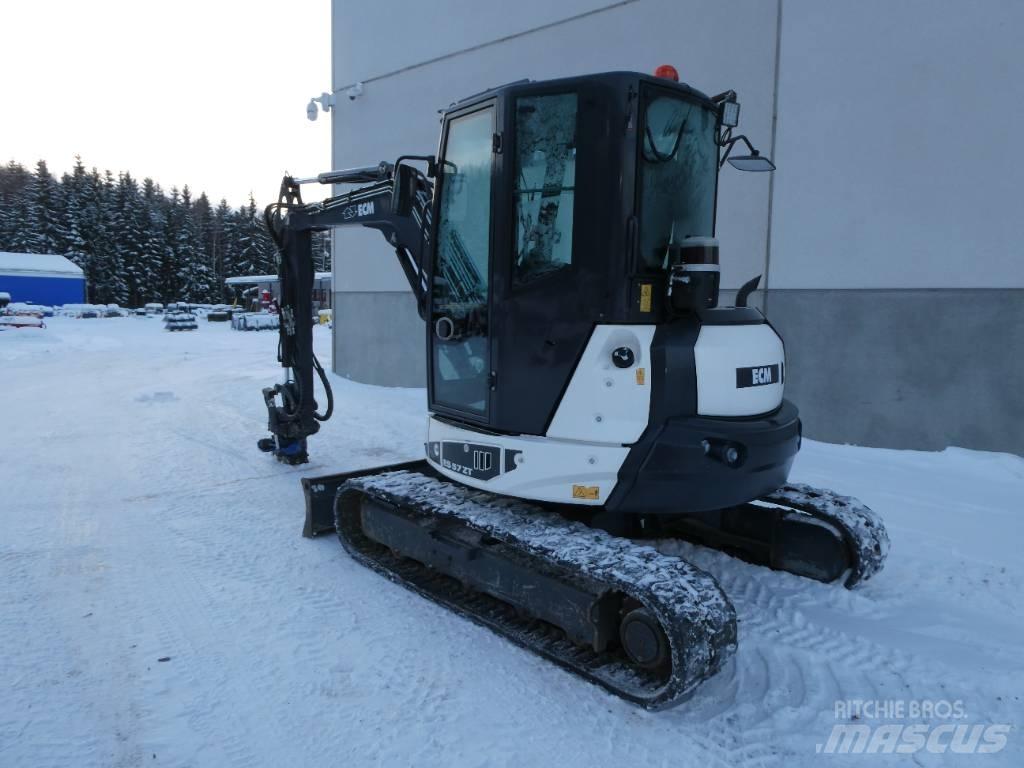 ECM ES 57 ZT Minigraafmachines < 7t