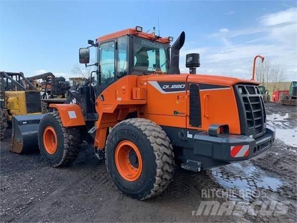 Doosan DL220-5 Wielladers
