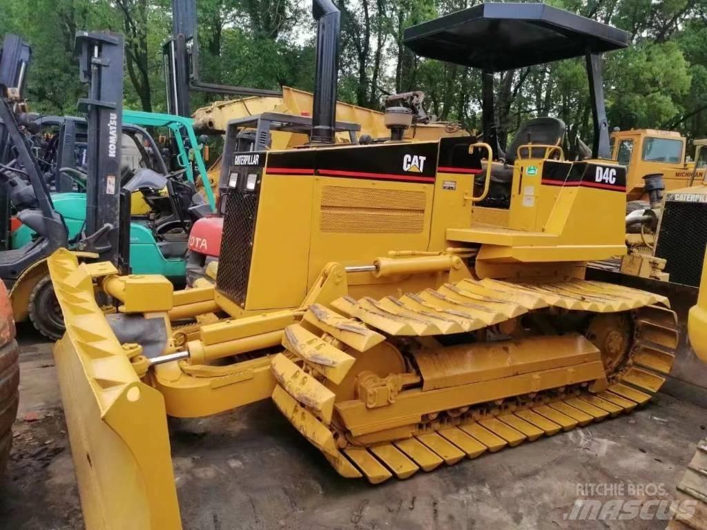 CAT D 4 C Rupsdozers