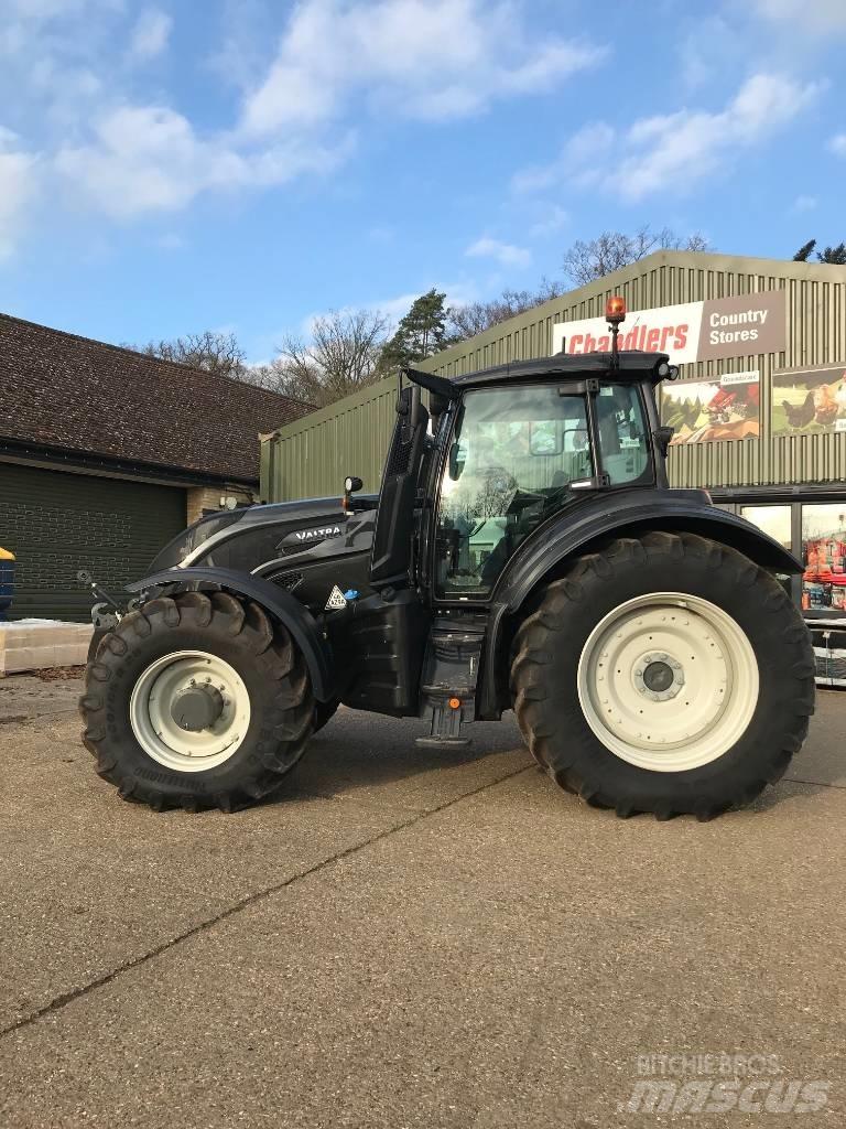 Valtra T 254 V Tractoren