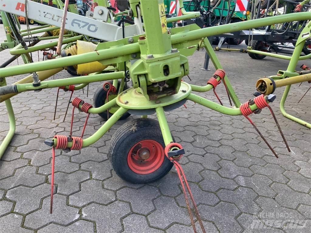 CLAAS Volto 670 Schudders