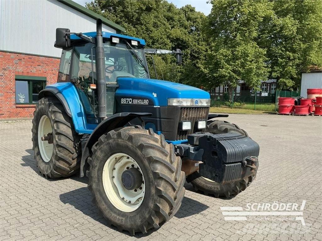 New Holland 8670 Tractoren