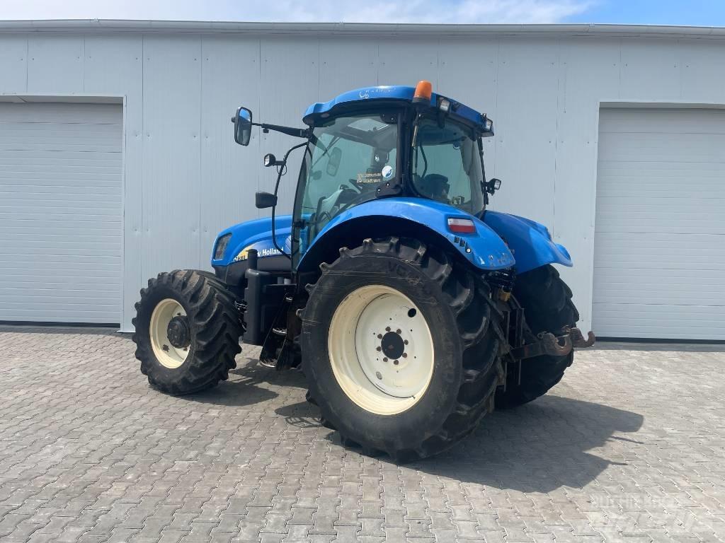New Holland T 6080 Tractoren