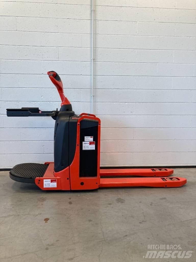 Linde T16P/1151-02 Pallettruck met meerij platform