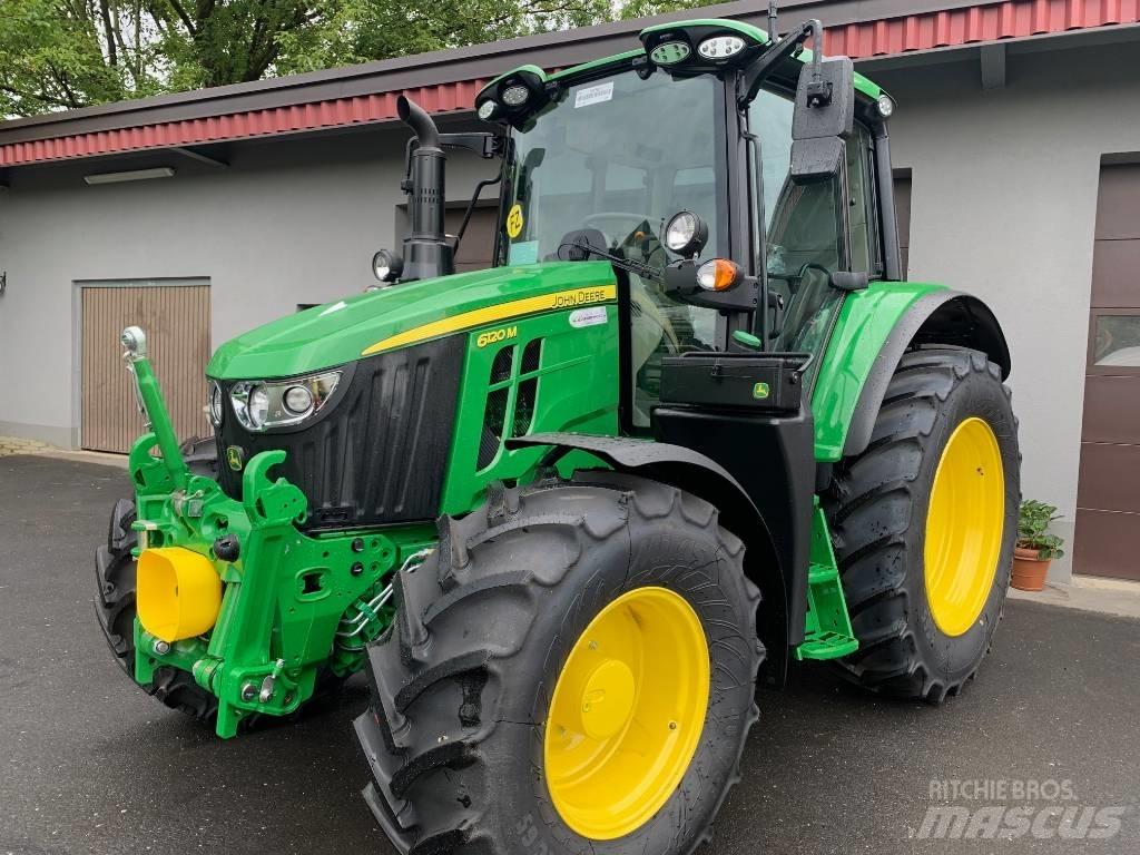 John Deere 6120 M Tractoren