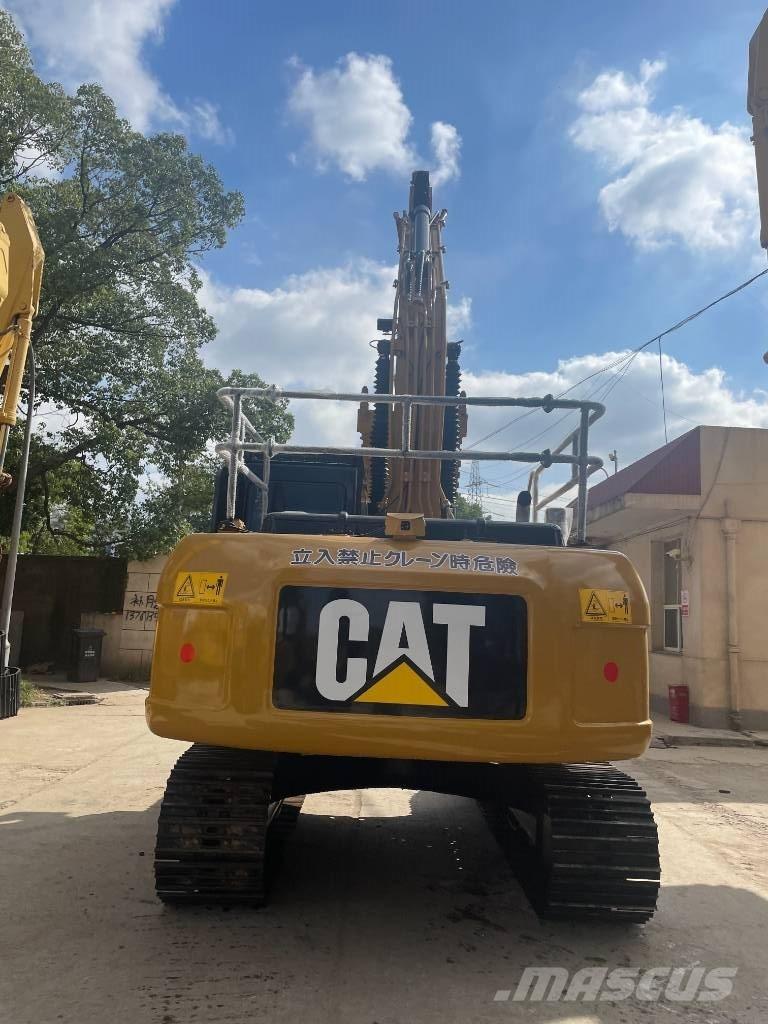 CAT 320D Rupsgraafmachines