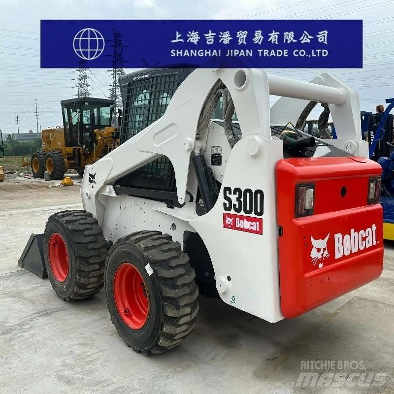 Bobcat S 300 Schrankladers